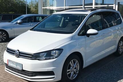 VW Touran 329.000 km 7.799 &euro; Lilienthal 28865