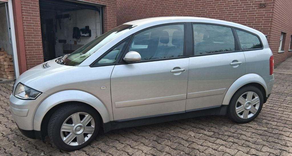 Audi A2 139.000 km 3.666 &euro; Bergkamen 59192