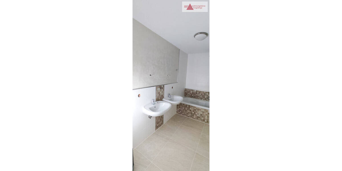 Zimmer Geyer - 4 Zimmer, 92 m&sup2;, 520&euro; | Angebot:26377316