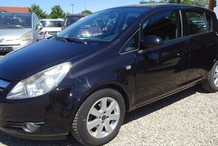 Opel Corsa 93.889 km 2.000 &euro; Dresden 01219