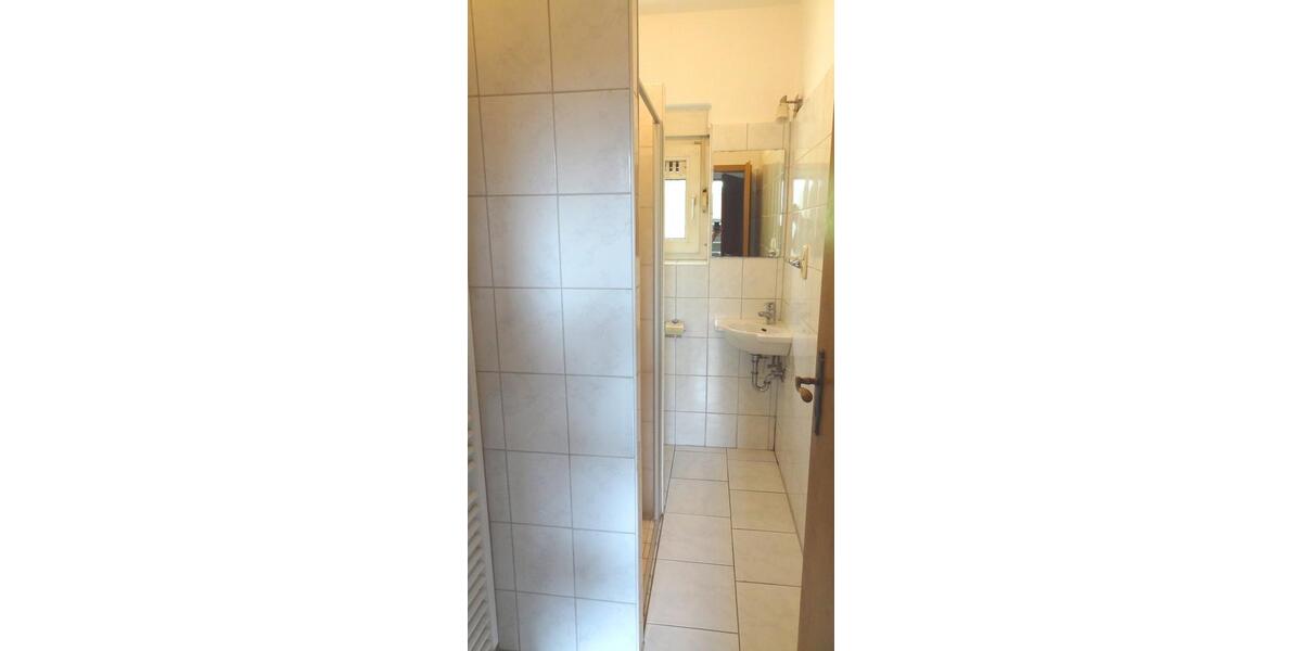 Erdgeschoßwohnung Velbert Langenberg - 3 Zimmer, 57 m&sup2;, 400&euro; | Angebot:25349477