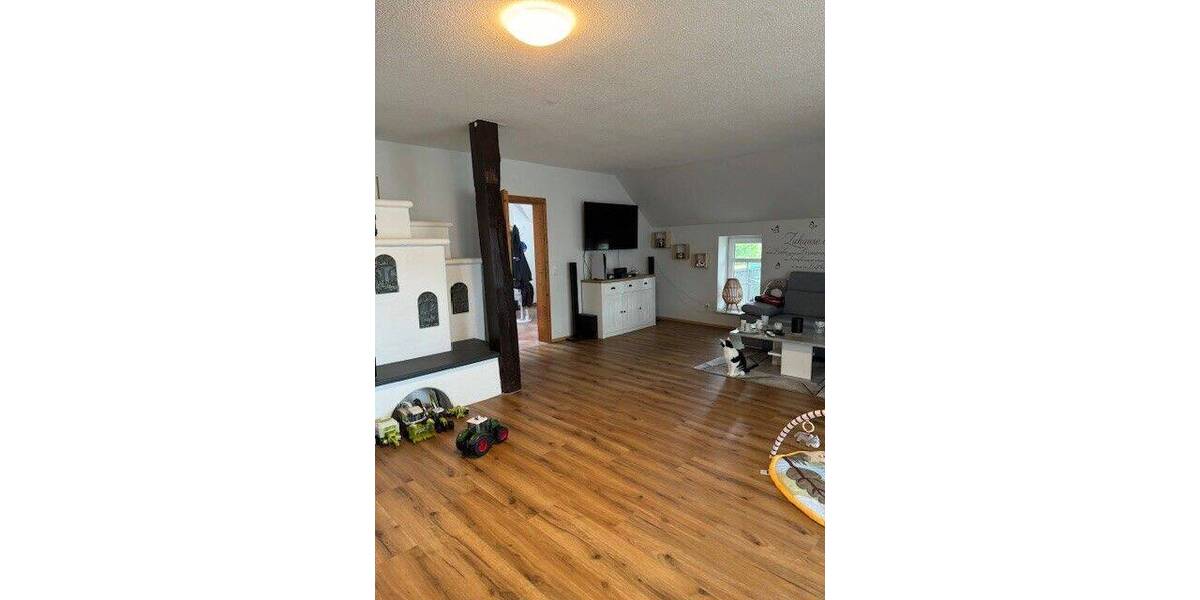 Etagenwohnung Südbrookmerland / Oldeborg Oldeborg - 5 Zimmer, 185 m&sup2;, 800&euro; | Angebot:26852212