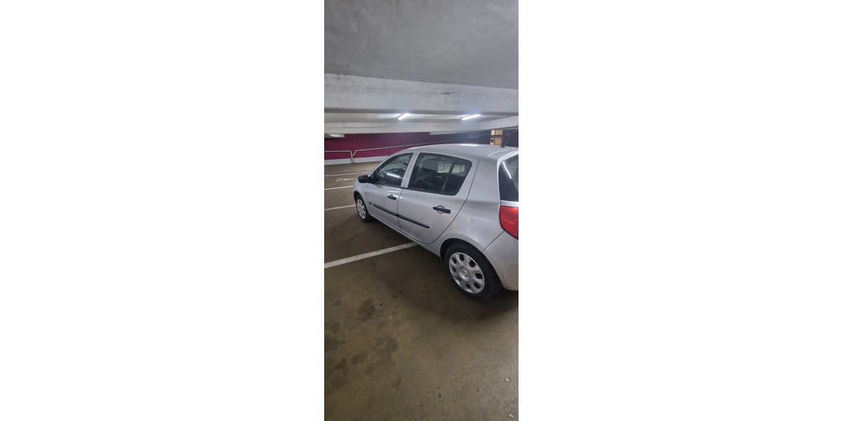 Renault Clio 137.678 km 2.600 &euro; Wuppertal 42275