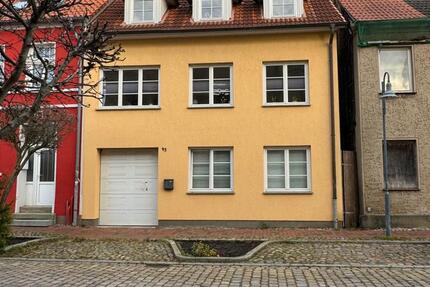 Attraktives Stadthaus in Barth zu vermieten 6 zimmer