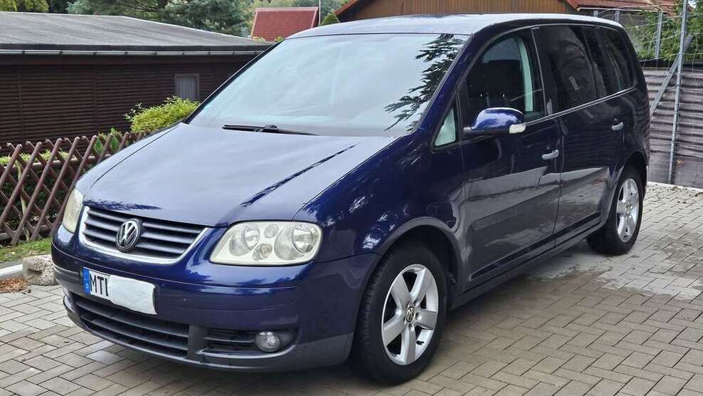 VW Touran 246.000 km 1.850 € Markkleeberg 04416