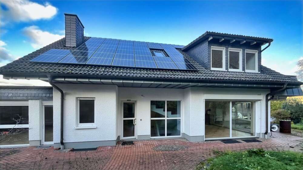 Einfamilienhaus Wilnsdorf - 9 Zimmer, 259 m&sup2;, 480.000&euro; | Angebot:25199962