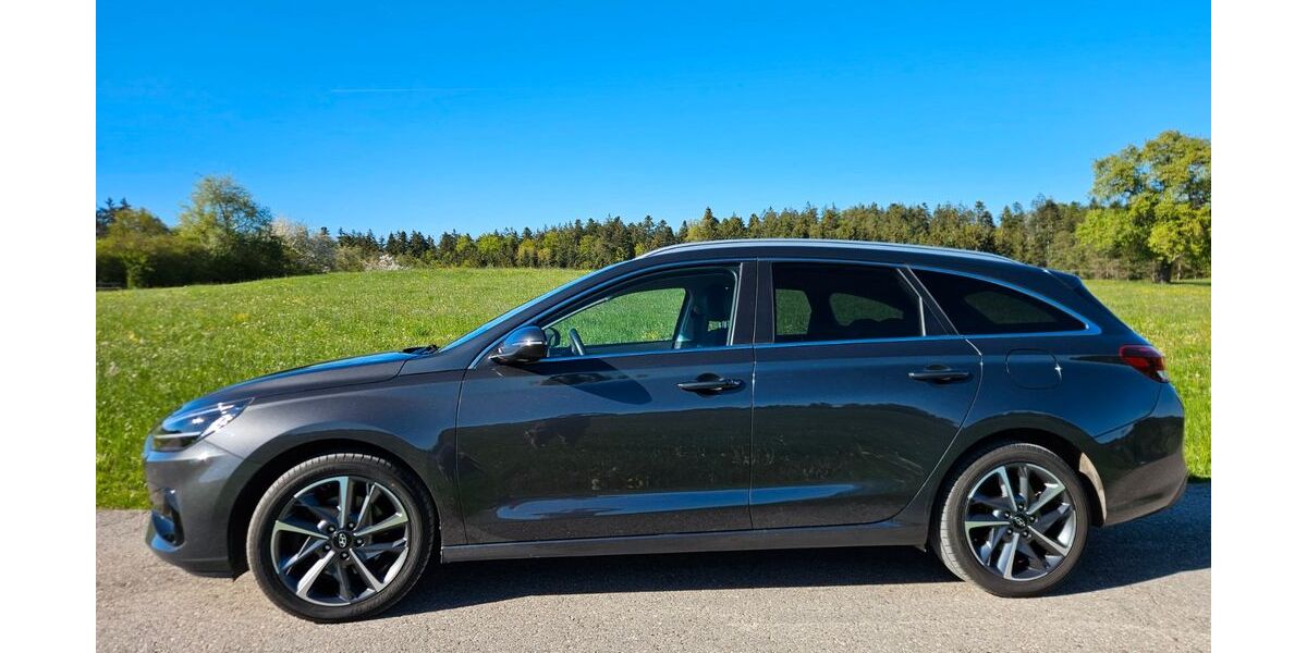 Hyundai i30 74.000 km 15.600 &euro; Abtsgmünd/Wegstetten 73453