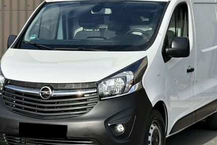Opel Vivaro 99.000 km 10.900 &euro; Langenselbold 63505