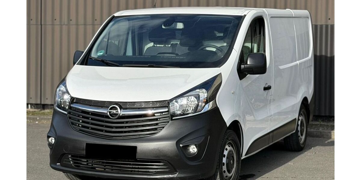 Opel Vivaro 99.000 km 10.900 &euro; Langenselbold 63505