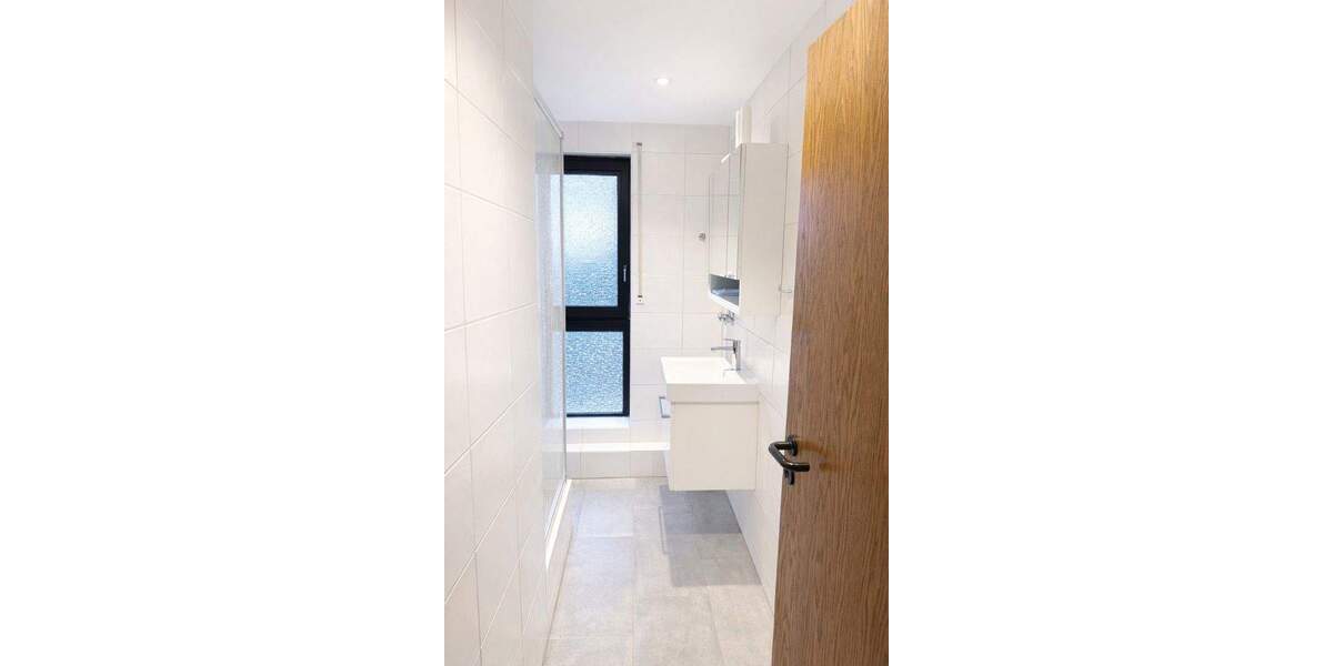 Ruheoase in einzigartiger Feldrandlage im Weißer Rheinbogen (von privat) 6 zimmer