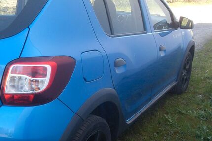 Dacia Sandero 189.457 km 4.999 &euro; Waldsassen 95652