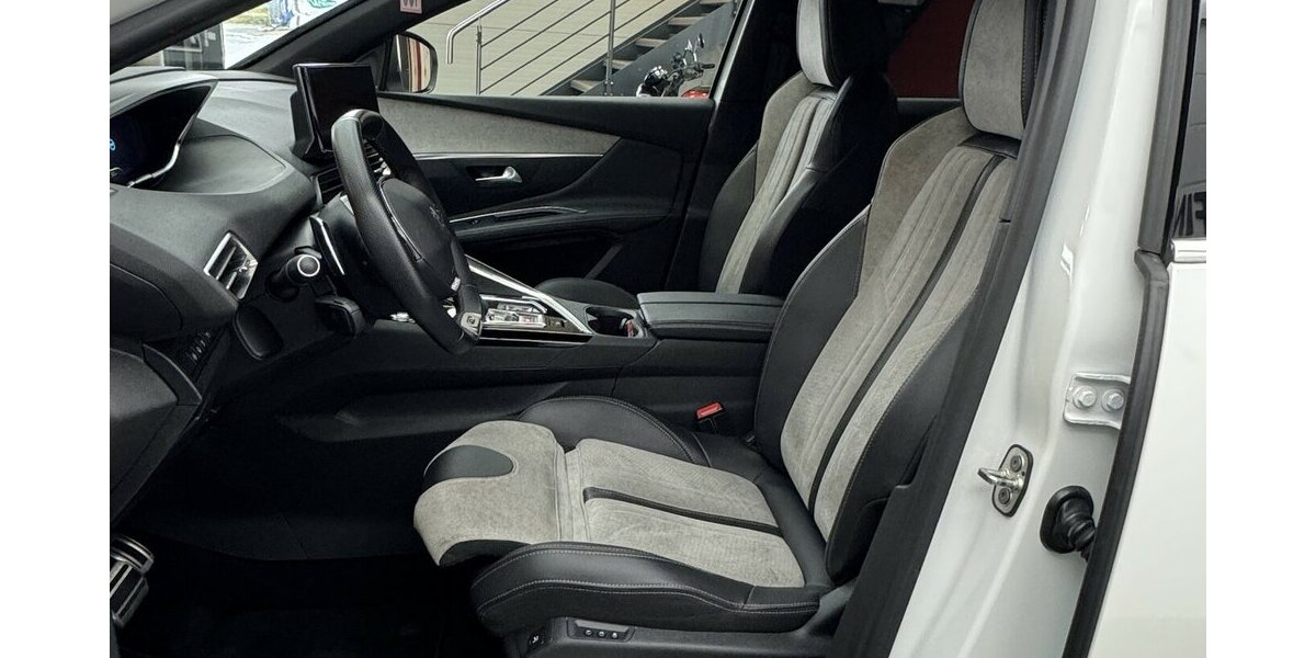 Peugeot 3008 300 GT Plug-In Hybrid 4 1.Hand AHK 59.990 km 23.280 &euro; Lich 35423