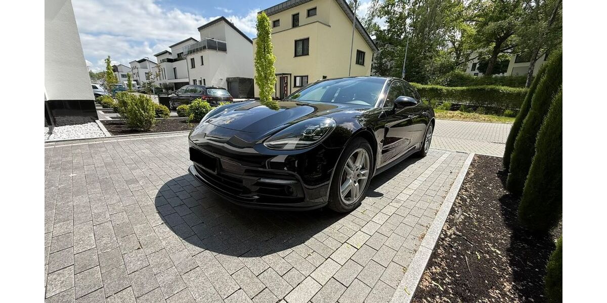 Porsche Panamera 115.723 km 46.980 &euro; Alsdorf 52477