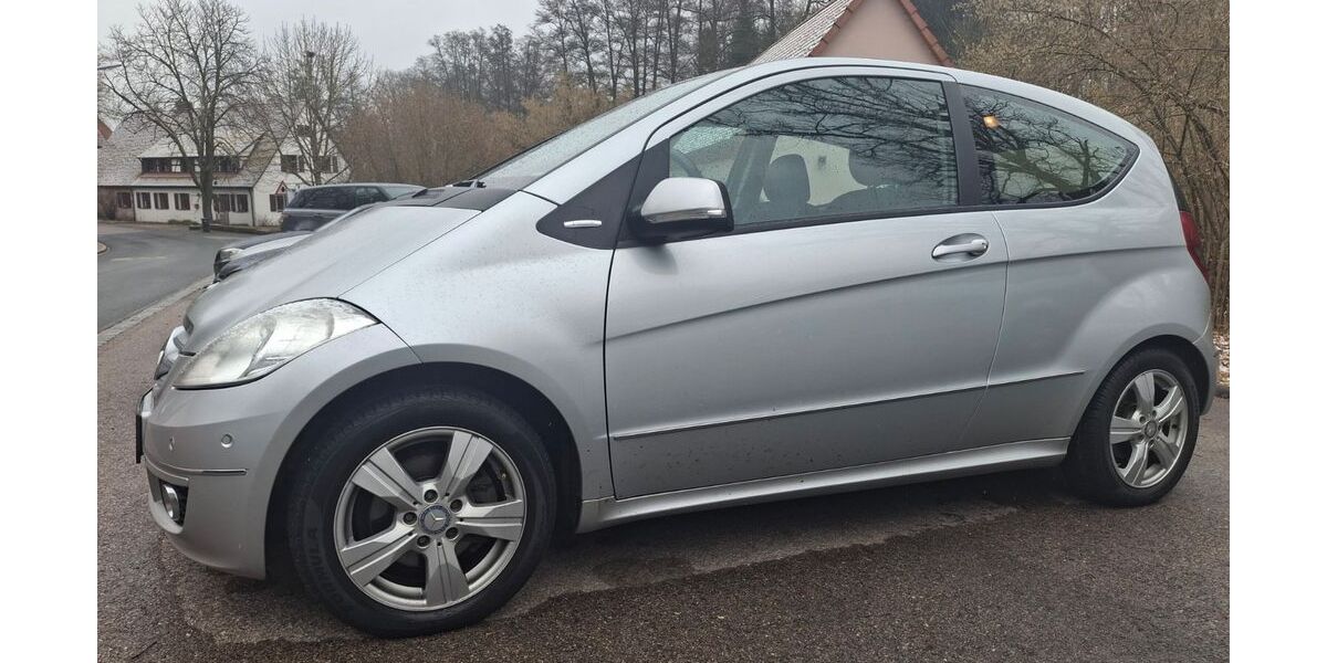 Mercedes-Benz A 200 97.800 km 5.990 &euro; Rednitzhembach 91126
