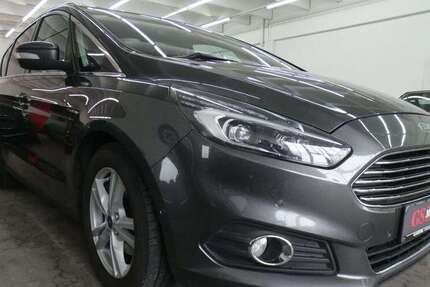 Ford S-Max 189.000 km 10.499 &euro; Metzingen 72555
