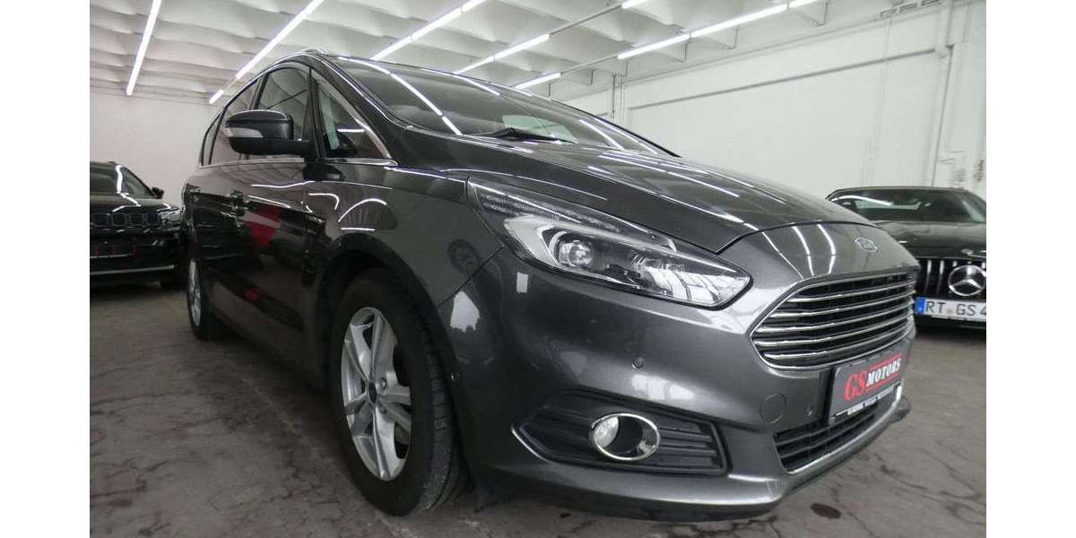 Ford S-Max 189.000 km 10.499 &euro; Metzingen 72555