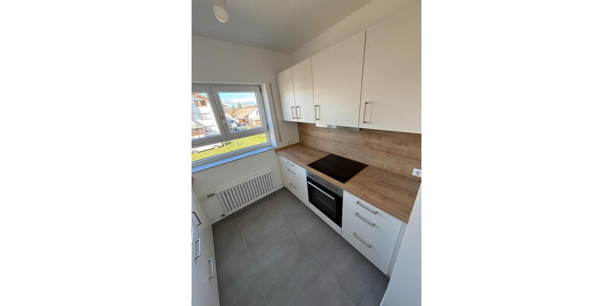 Dachgeschoßwohnung Endingen am Kaiserstuhl - 3 Zimmer, 90 m&sup2;, 1.550&euro; | Angebot:26226392