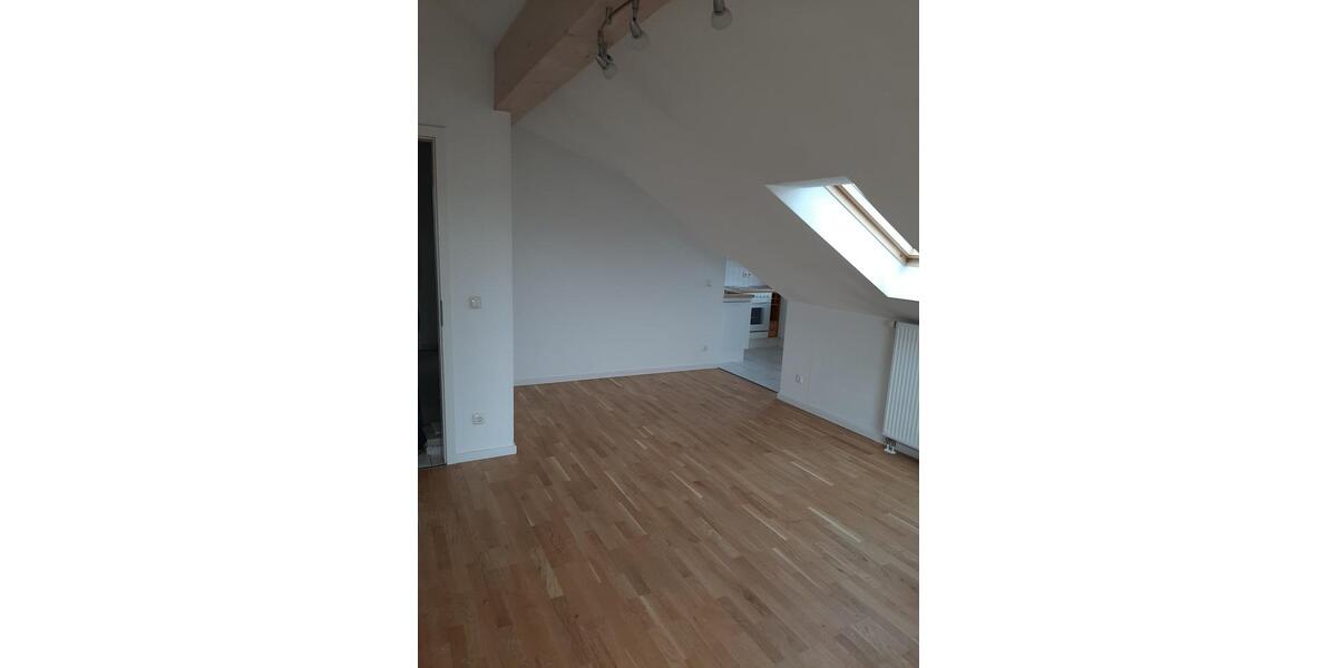 Dachgeschoßwohnung Wolfratshausen - 2 Zimmer, 53 m&sup2;, 920&euro; | Angebot:26662913