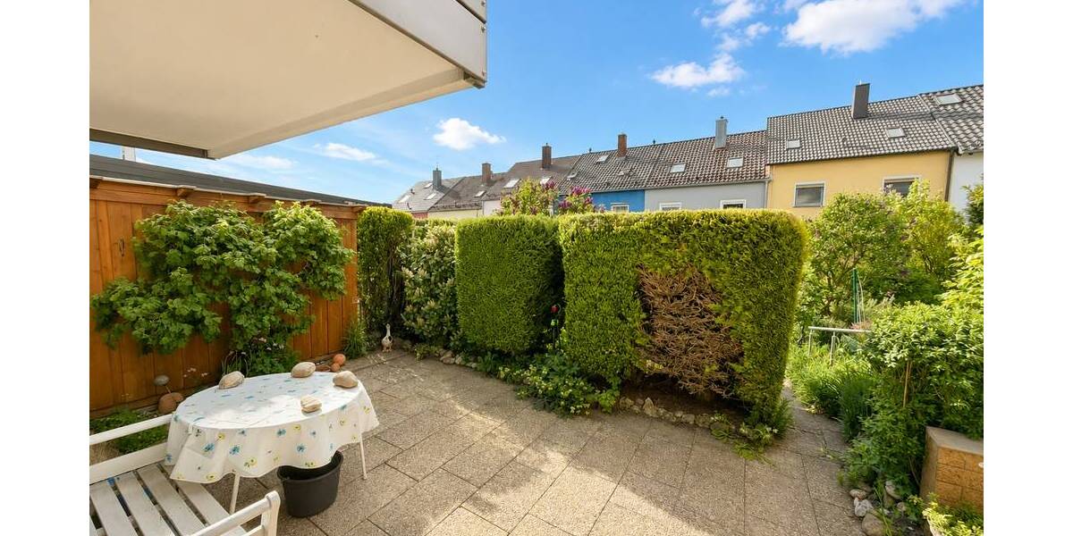 Reihenmittelhaus Schwabach Eichwasen - 4 Zimmer, 99 m&sup2;, 399.000&euro; | Angebot:26703074