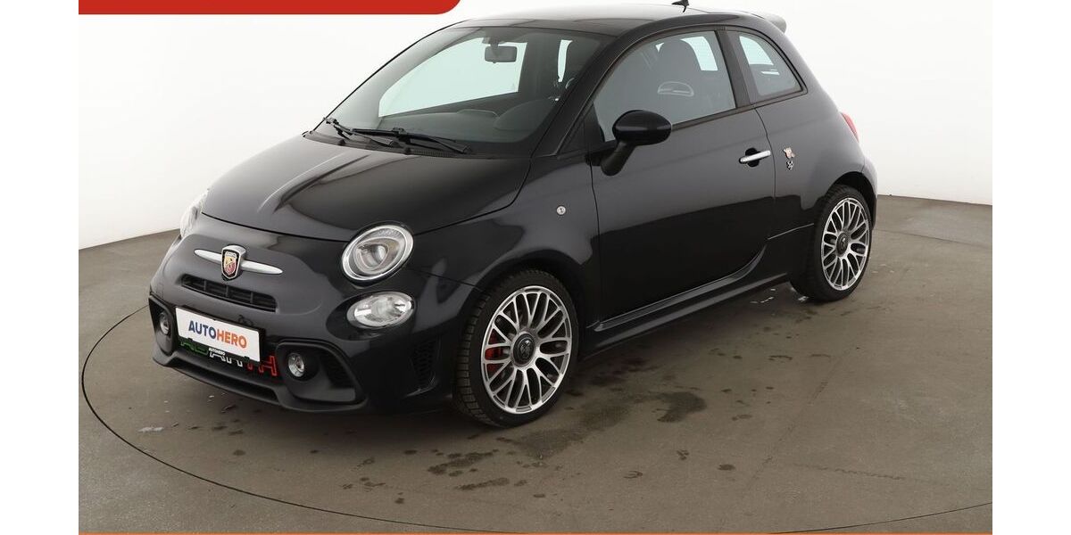 Abarth 595 101.821 km 13.110 &euro; Dresden 01187