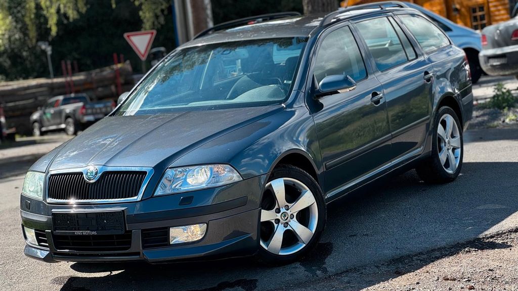 Skoda Octavia 259.890 km 3.990 &euro; Schlitz 36110