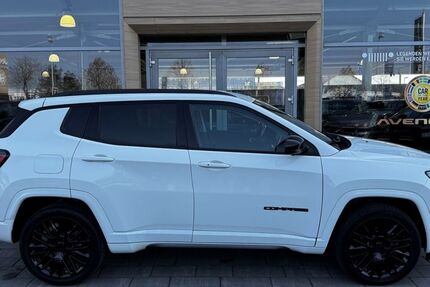 Jeep Compass 29.150 km 23.999 &euro; Aschaffenburg 63741