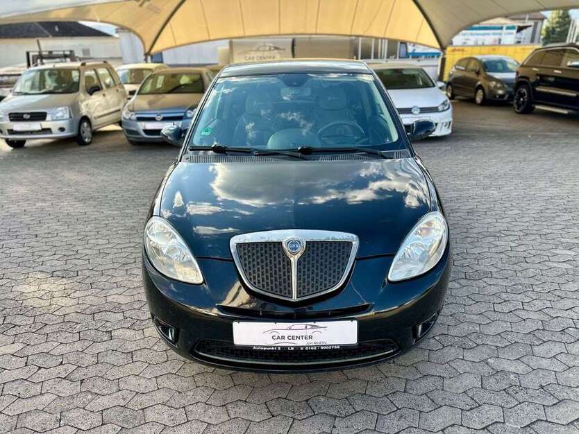 Ypsilon