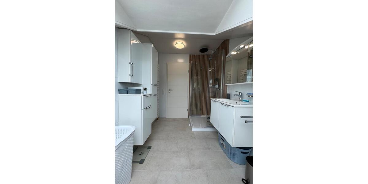Dachgeschoßwohnung Freudenstadt - 3 Zimmer, 75 m&sup2;, 1.300&euro; | Angebot:26592024
