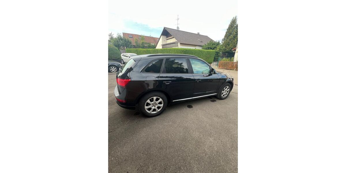 Audi Q5 181.000 km 9.800 &euro; Wolfschlugen 72649