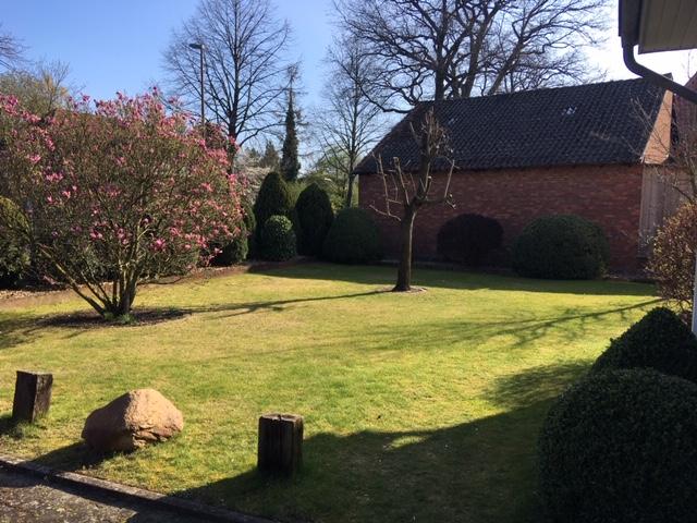 Etagenwohnung Burgwedel - 3 Zimmer, 100 m&sup2;, 650&euro; | Angebot:25100635