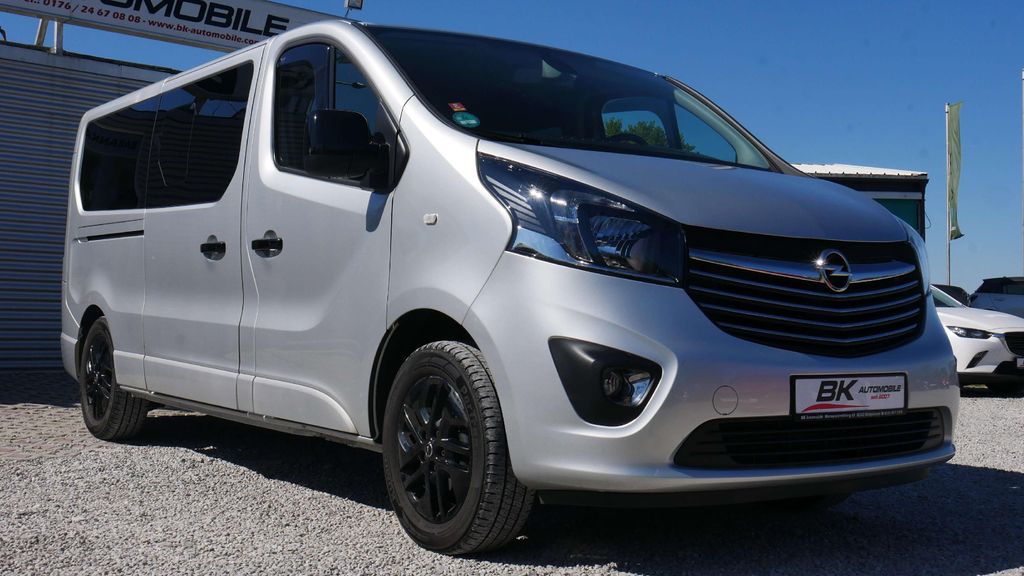 Opel Vivaro 148.900 km 18.390 &euro; Königsbrunn 86343