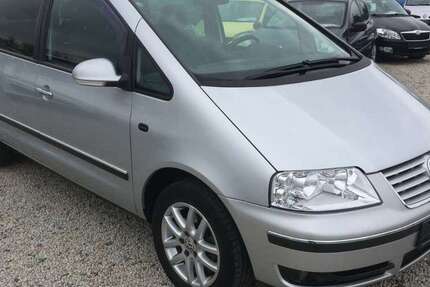 VW Sharan