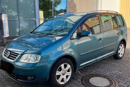 VW Touran 163.500 km 4.000 € Limburg 65549