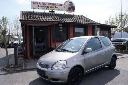 Toyota Yaris 131.370 km 3.490 &euro; Erwitte 59597