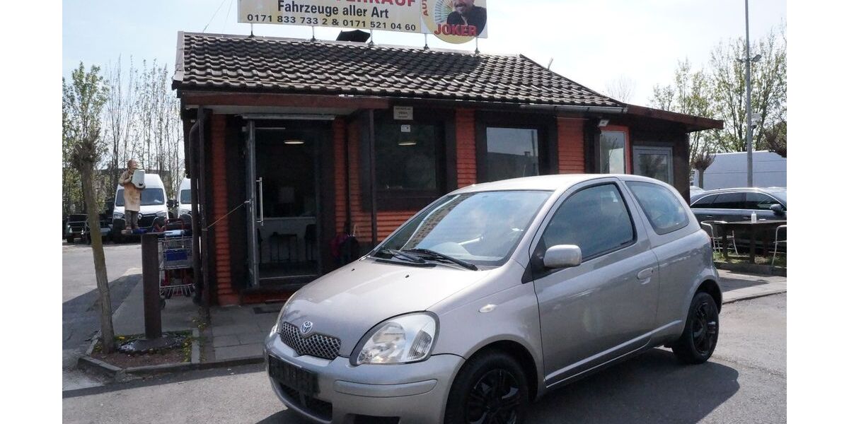 Toyota Yaris 131.370 km 3.490 &euro; Erwitte 59597
