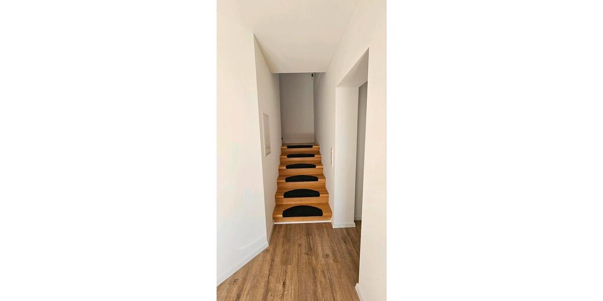 Maisonettenwohnung Zirndorf - 3 Zimmer, 137 m&sup2;, 1.800&euro; | Angebot:27586363