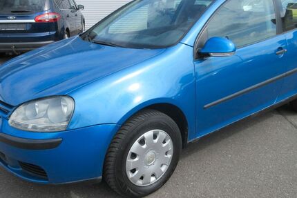 VW Golf 121.900 km 2.995 &euro; Tauberbischofsheim 97941