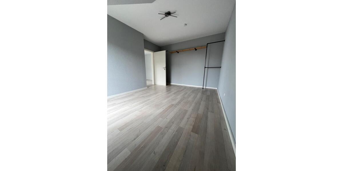 Doppelhaushälfte in Ruhiger Wohnlage zu vermieten 4 zimmer