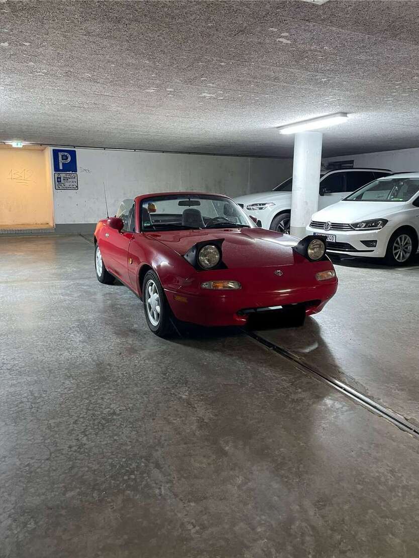 Mazda MX-5 235.000 km 5.000 € München 80937