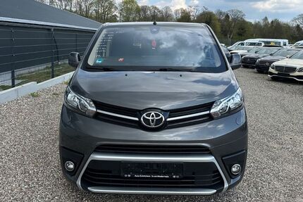 Toyota Proace (Verso) 149.000 km 17.999 &euro; Ratzeburg bei Hamburg 23909