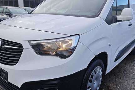 Opel Combo 221.000 km 6.999 &euro; Kiel 24145