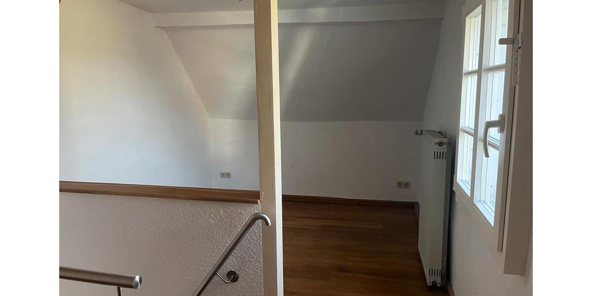 Einfamilienhaus Leichlingen (Rheinland) - 2.5 Zimmer, 78 m&sup2;, 1.100&euro; | Angebot:25931539