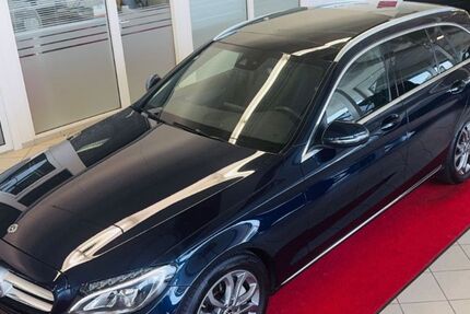 Mercedes-Benz C 250 92.400 km 21.890 &euro; Stadland 26936