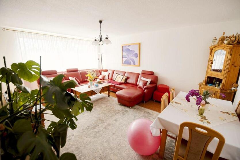 Gepflegte 3-Zimmer-Wohnung mit Balkon und Einbauküche