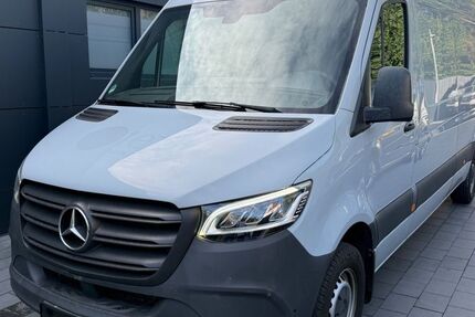 Mercedes-Benz Sprinter 192.000 km 28.900 &euro; Herford 32051