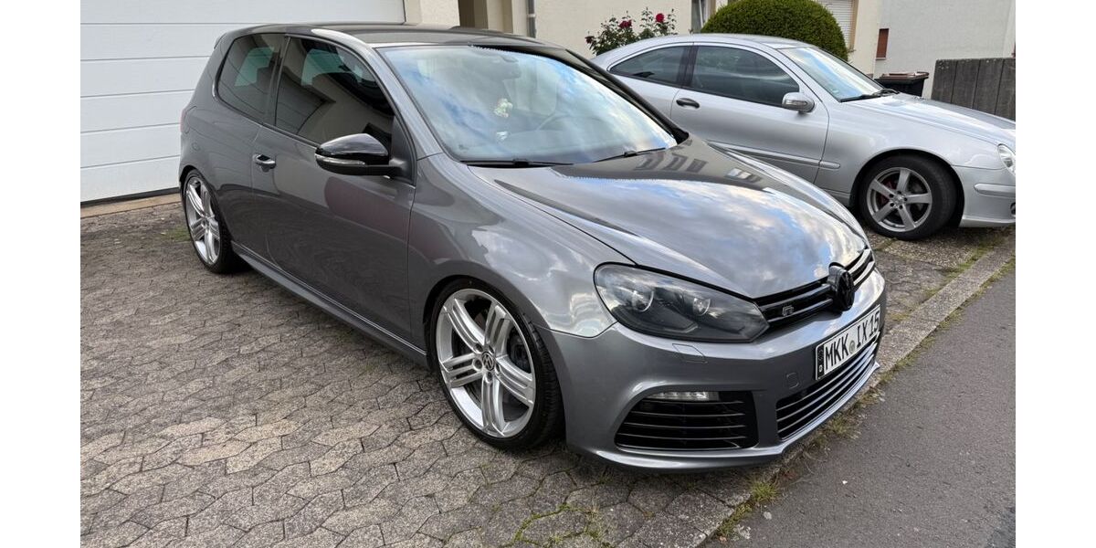 VW Golf 109.000 km 14.999 &euro; Schlüchtern 36381