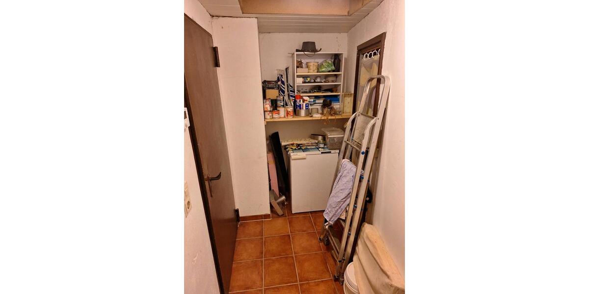Einfamilienhaus Ihlow - 11 Zimmer, 150 m&sup2;, 135.000&euro; | Angebot:26807106
