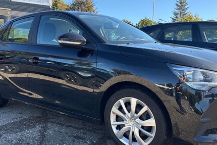 Opel Corsa 71.700 km 9.999 &euro; Lübeck 23560