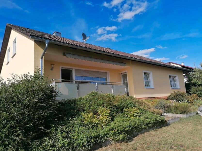 Einfamilienhaus in TOP LAGE!! mit Einbauküche (wie NEU!)