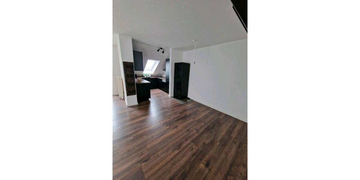 Dachgeschoßwohnung Möckmühl - 2.5 Zimmer, 52 m&sup2;, 184.900&euro; | Angebot:26972580